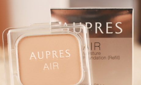 粉餅可以直接涂臉上嗎？粉餅直接當(dāng)?shù)讑y需要滿足幾個(gè)條件