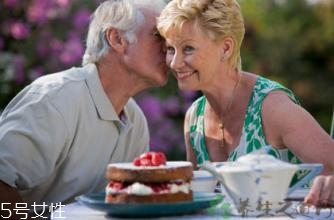 吃太咸有健康隱患的人群有哪些？7種人需注意