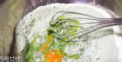 抹茶毛巾卷多少錢一個？ins上的最紅抹茶甜點