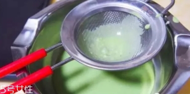 抹茶毛巾卷多少錢一個？ins上的最紅抹茶甜點