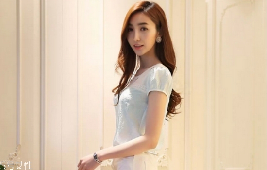 果酸換膚一次多少錢？果酸護膚后保養(yǎng)很重要