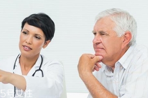加齡臭怎么去除？老人氣治療應(yīng)內(nèi)外兼修