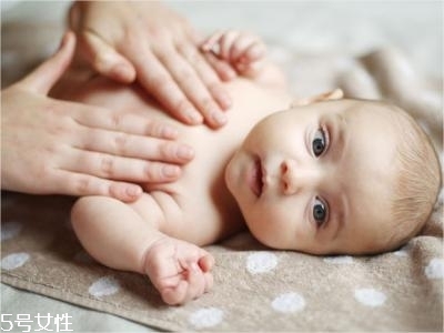 寶寶為什么容易脹氣？5大因素需注意