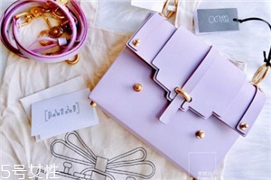 niels peeraer包包怎么樣？沉浸在它的粉色夢幻中