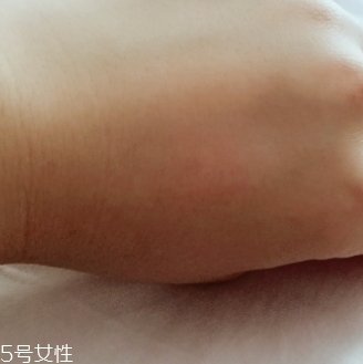 自然堂卸妝水好用嗎？從價格和效果說起