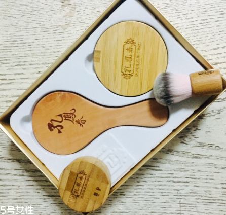 孔鳳春彩妝有哪些好用？國(guó)貨經(jīng)典