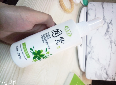 孔鳳春爽膚水好用嗎？有150多年的歷史的牌子