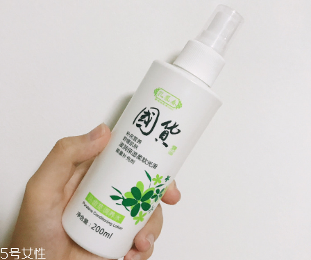 孔鳳春馬齒筧調(diào)養(yǎng)水噴霧使用方法 用了就會(huì)愛(ài)上這款國(guó)貨爽膚水 孔鳳春馬齒筧調(diào)養(yǎng)水噴霧使用方法 用了就會(huì)愛(ài)上這款國(guó)貨爽膚水