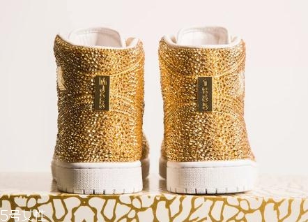 air jordan 1 golds水晶定制款多少錢_在哪預(yù)定？