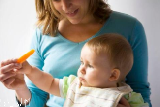 如何逐漸減少母乳的次數(shù)？轉(zhuǎn)移注意力很管用