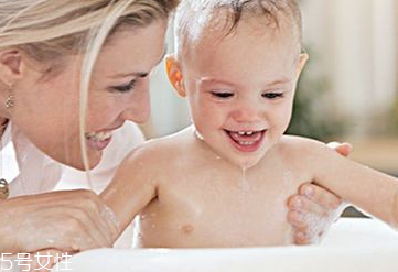 濕疹怎么治才管用？內(nèi)外同治是關(guān)鍵