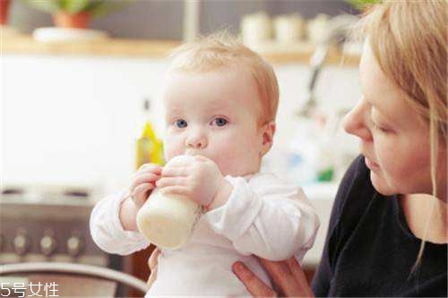 給寶寶斷奶要怎樣做才好？斷奶五大注意事項