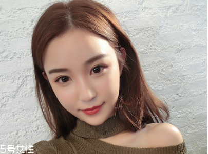 激光點(diǎn)痣一般多少錢？激光點(diǎn)痣通常需要多次治療