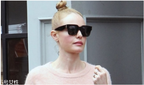 激光點(diǎn)痣凹坑多久恢復(fù)？點(diǎn)痣的j四種方法