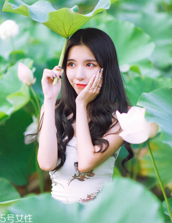 補(bǔ)佳樂能豐胸嗎？豐胸方法分享