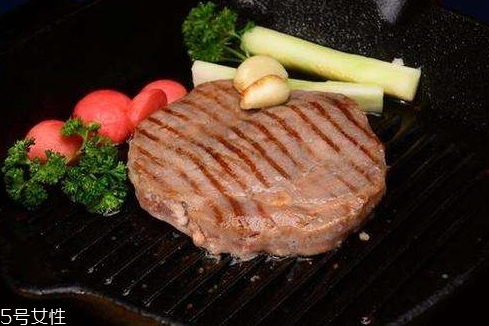 煎牛排為什么要條紋鍋 煎出美味條紋牛排 煎牛排為什么要條紋鍋 煎出美味條紋牛排