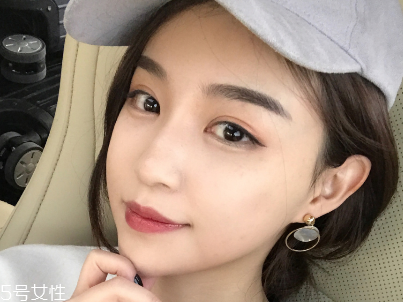 激光點(diǎn)痣一般多少錢？激光點(diǎn)痣通常需要多次治療