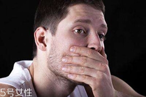 口臭的人不能吃哪些食物？口臭飲食注意