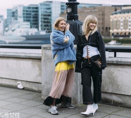 冬天穿什么裙子好看？做一個(gè)精致的豬豬女孩