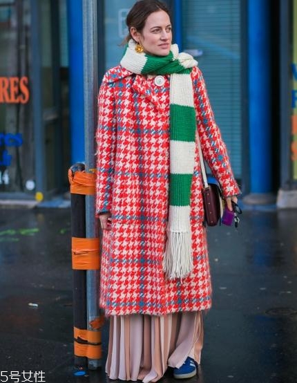 冬天穿什么裙子好看？做一個(gè)精致的豬豬女孩