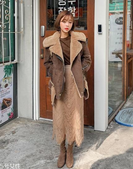 冬天穿什么裙子好看？做一個(gè)精致的豬豬女孩