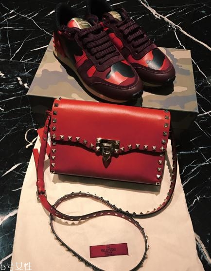 華倫天奴包包怎么樣？意大利殿堂級(jí)包包