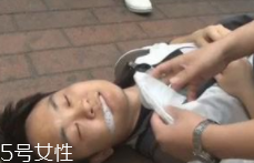 癲癇發(fā)作時怎么辦？讓他安靜地做一個抽搐的患者