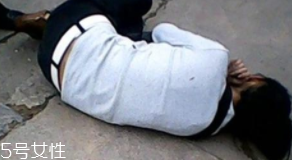 癲癇發(fā)作時怎么辦？讓他安靜地做一個抽搐的患者