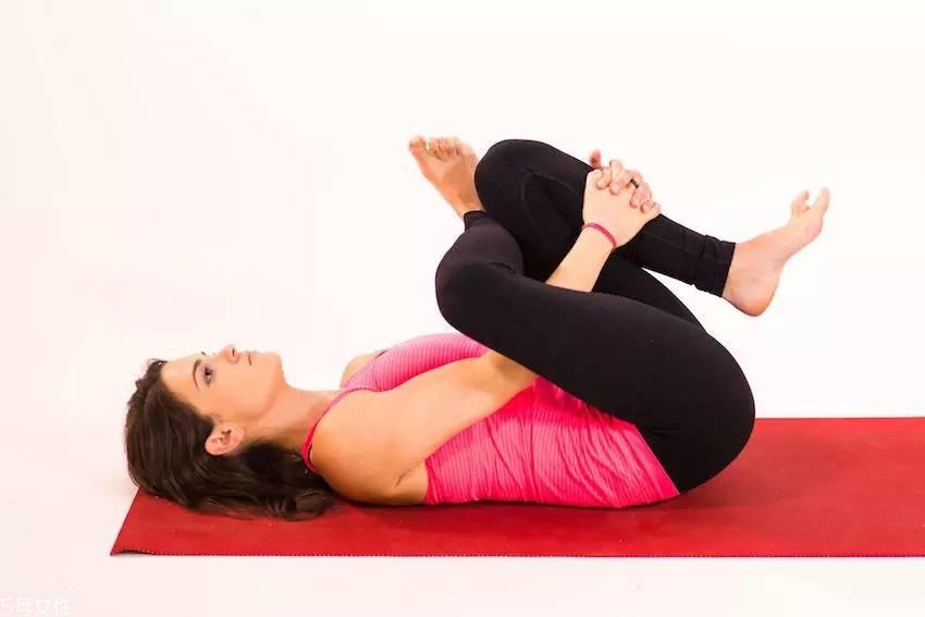 每天靠墻抬腳有什么好處？6大好處讓你想象不到