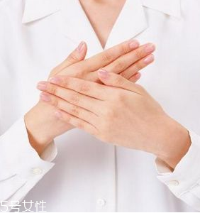 女人體質(zhì)虛寒如何調(diào)理？飲食調(diào)理是關(guān)鍵