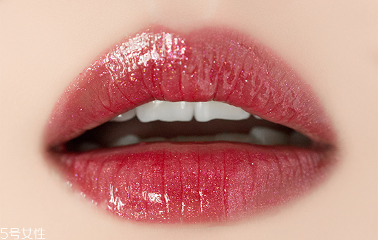 kiko 3d唇釉哪個色好看？試色大全