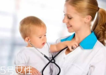 嬰兒打針哭鬧怎么辦？這些錯(cuò)誤方法不要用