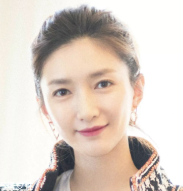 2018開年爆款色莓果紫，怎么涂更美？