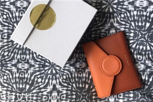 danse lente包包多少錢(qián)？當(dāng)下最火的小眾品牌