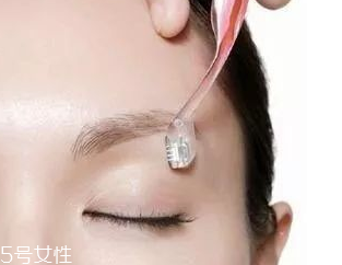 眉型為什么很奇怪？眉頭沒畫好