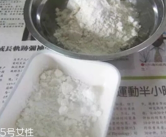 蘿卜丸子用什么粉？面粉還是淀粉？