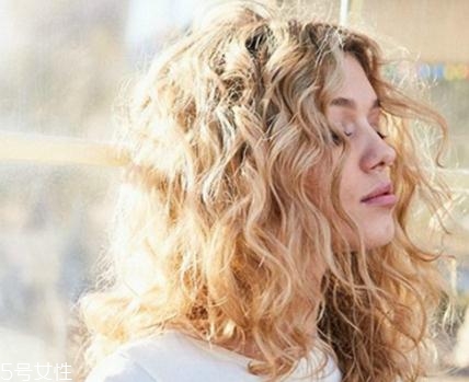 大v線和螺旋線哪個好？看完對線雕提升頓然開悟了