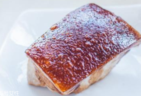 炸肉皮怎么發(fā)泡 教你幾招泡發(fā)技巧 炸肉皮怎么發(fā)泡 教你幾招泡發(fā)技巧