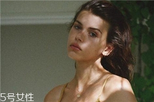 提眉手術(shù)可以保持幾年？提眉一定要慎重