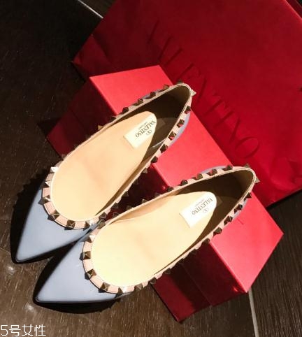 華倫天奴鞋子怎么樣？迷倒萬千女性的搭配神器