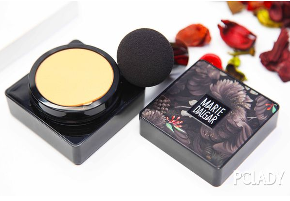 瑪麗黛佳小蘑菇粉底霜好用嗎？可愛又好用