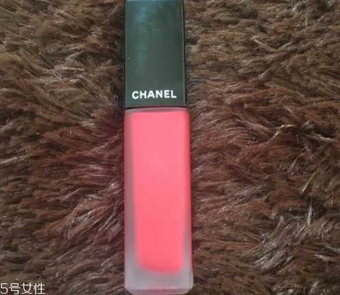 香奈兒豆沙色唇釉是幾號？廣受好評的香奈兒唇釉