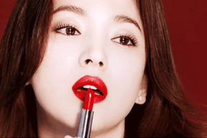 2018開(kāi)運(yùn)妝容怎么化？精致幸福桃花妝get