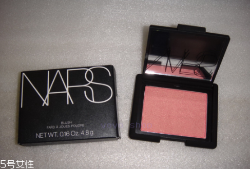 nars腮紅哪個(gè)色系顯白？nars腮紅全試色