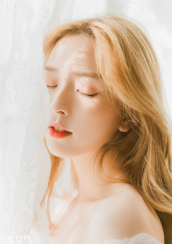 月經(jīng)不調(diào)會(huì)腰酸嗎？腰酸是月經(jīng)不調(diào)常見(jiàn)癥狀