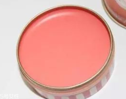 腮紅顏色怎么選？這幾招學(xué)會一個(gè)就ok