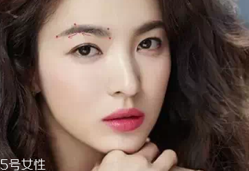 自然系彎眉怎么畫(huà)？弱化眉峰是重點(diǎn)