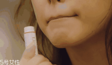 潤(rùn)唇膏吃了會(huì)中毒嗎？劑量小不會(huì)有事