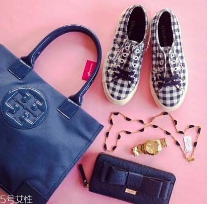 tory burch是奢侈品嗎？?jī)?yōu)雅大氣的輕奢風(fēng)包包