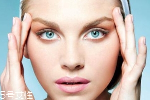 抗老眼霜年輕人可以用嗎？不管多大年齡都可以用